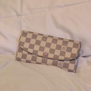 Louis Vuitton Azur Wallet